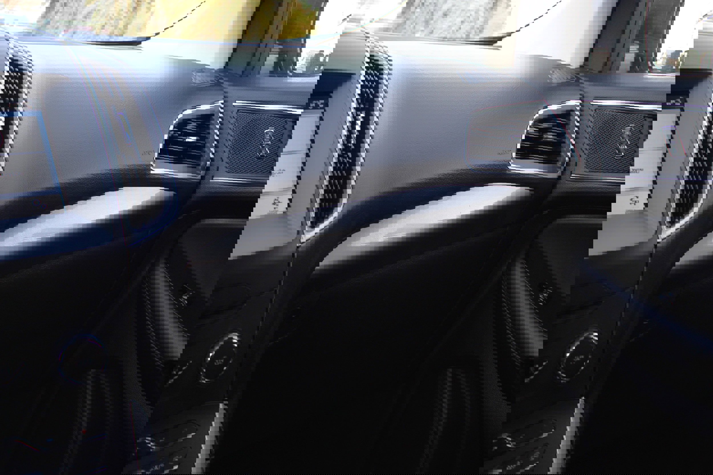 Used 2017 Ford Edge SEL w/ Equipment Group 201A image 36