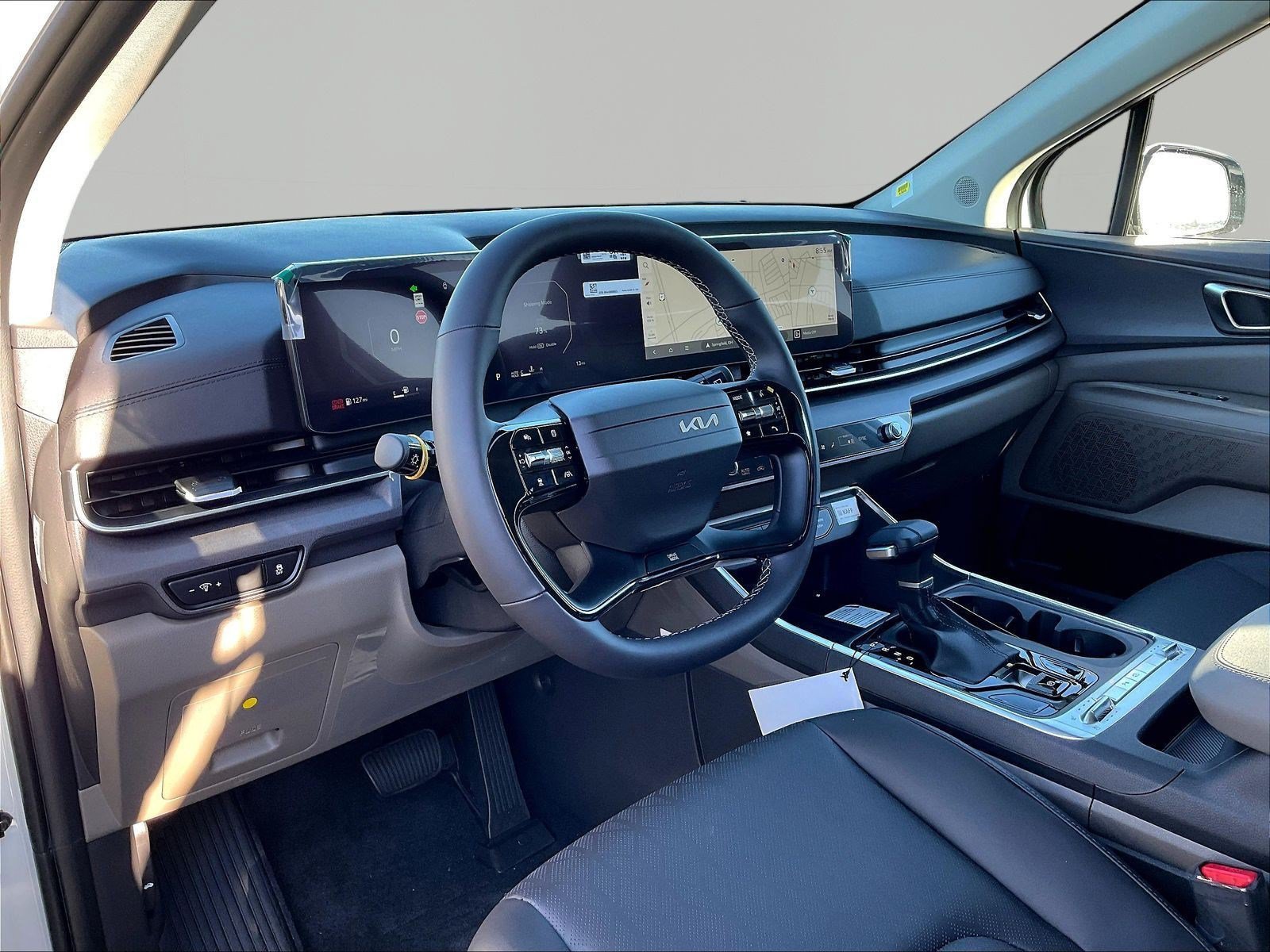 New 2027 Kia Carnival SX FWD image 16