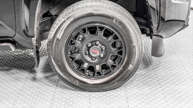 Used 2024 Toyota Tacoma SR5 RWD image 33