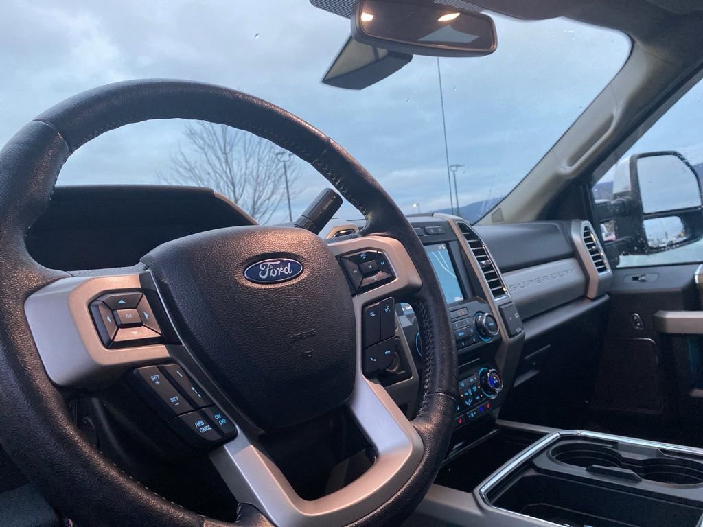 Used 2017 Ford F250 Lariat w/ Lariat Ultimate Package image 9