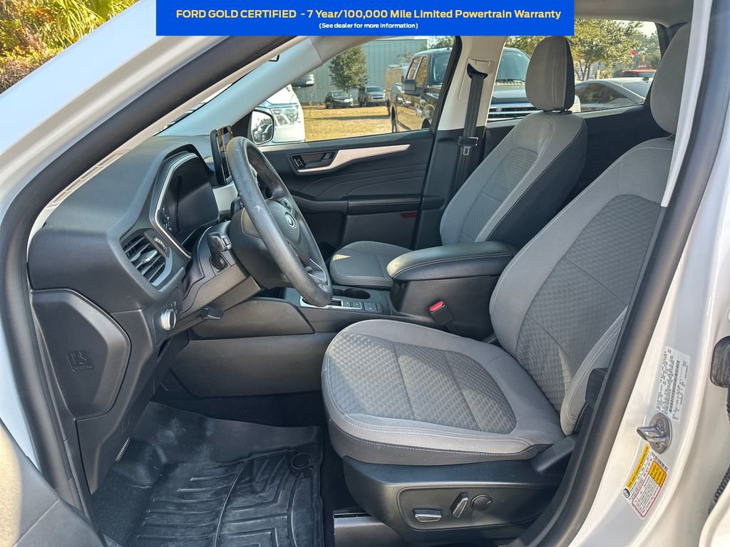 Certified 2022 Ford Escape SE image 6