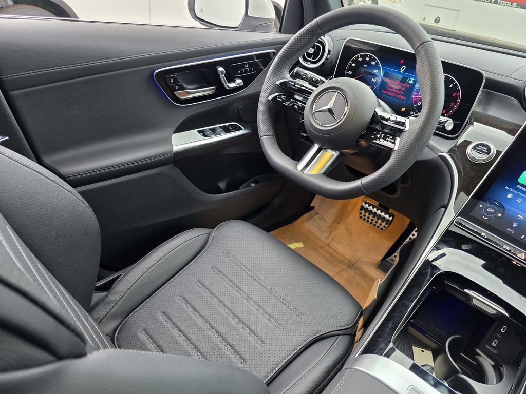 Used 2026 Mercedes-Benz GLC 300 image 25