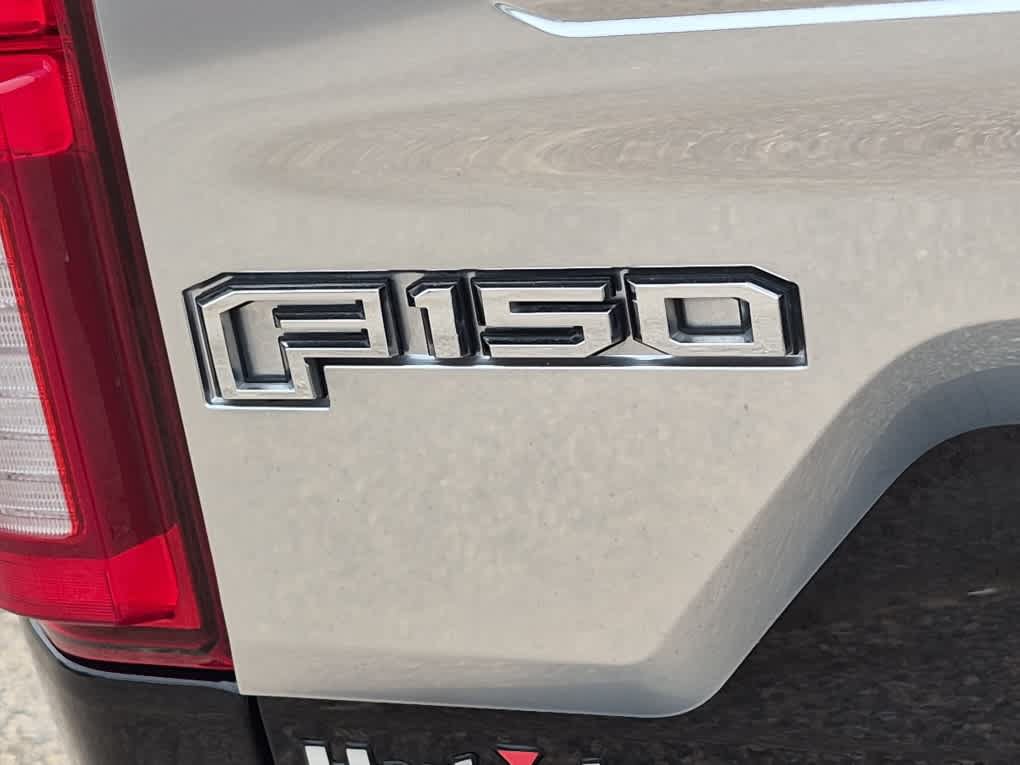 Used 2020 Ford F150 Platinum w/ Equipment Group 701A Luxury AWD/4WD image 24