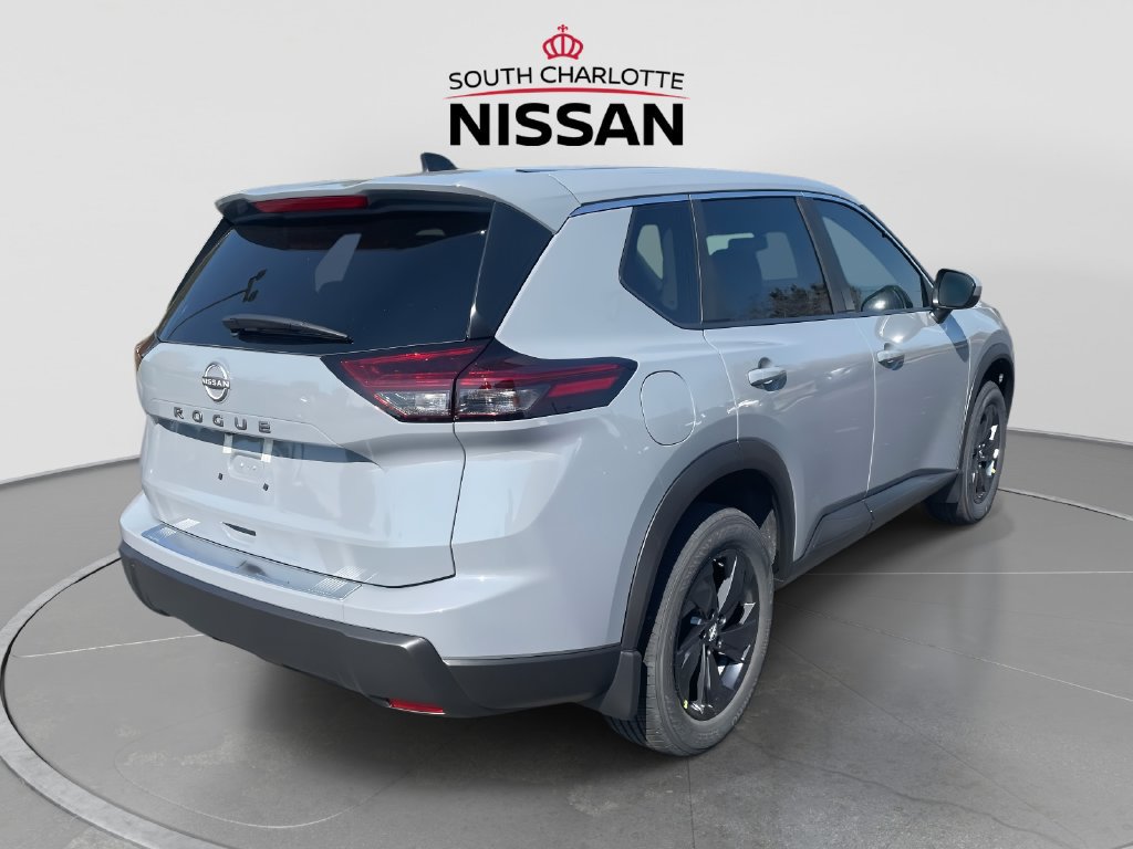 New 2027 Nissan Rogue SV FWD image 6