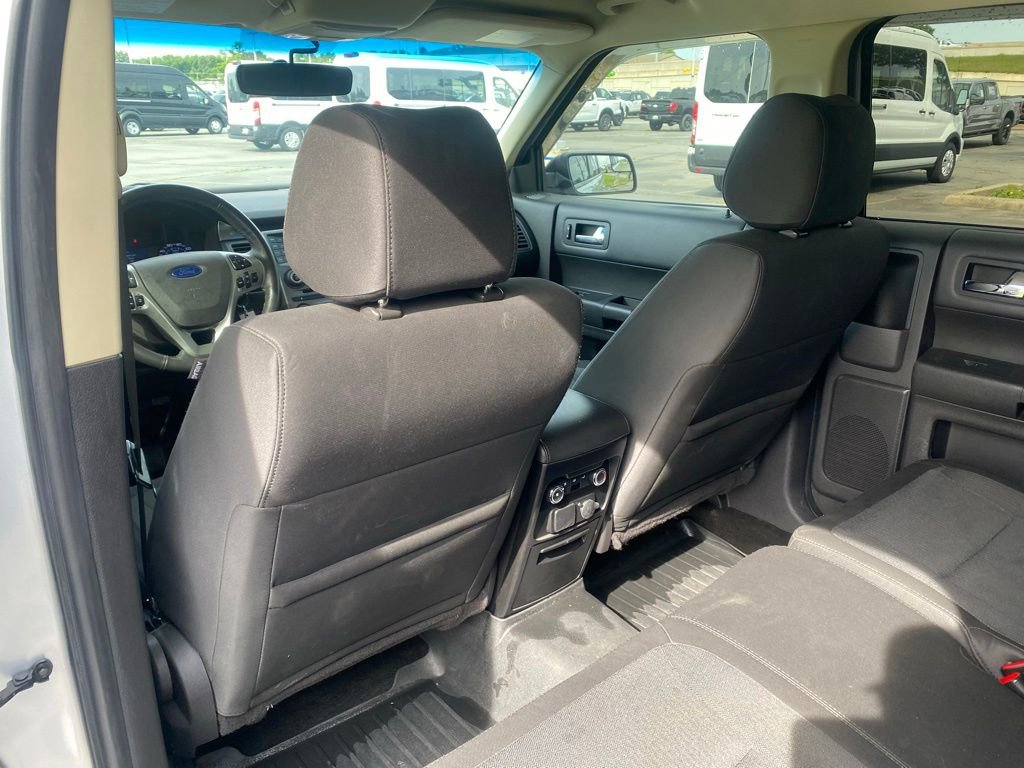 Used 2019 Ford Flex SE FWD image 27