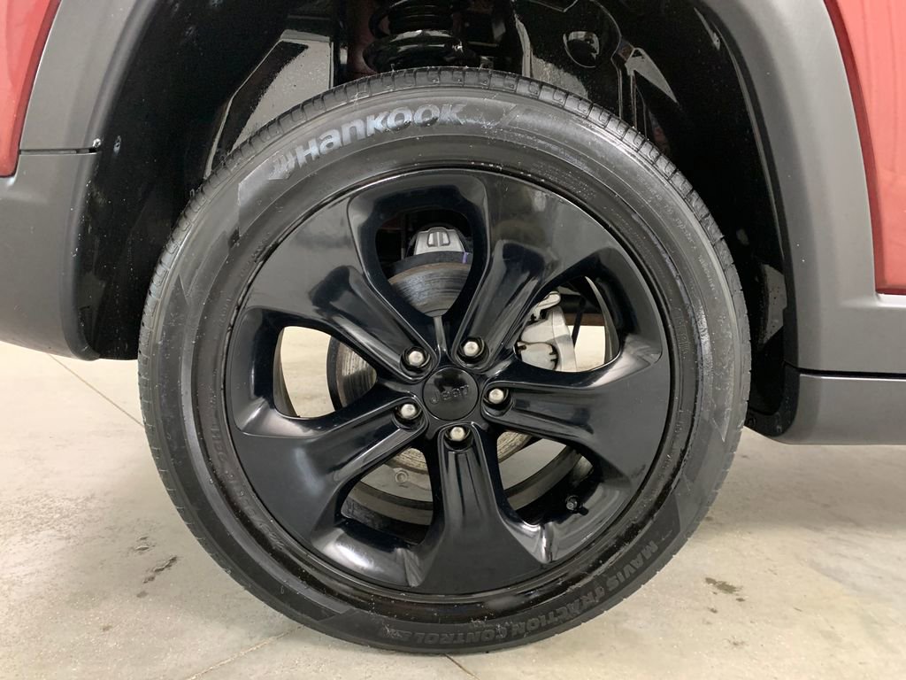 Used 2021 Jeep Compass Latitude AWD/4WD image 9