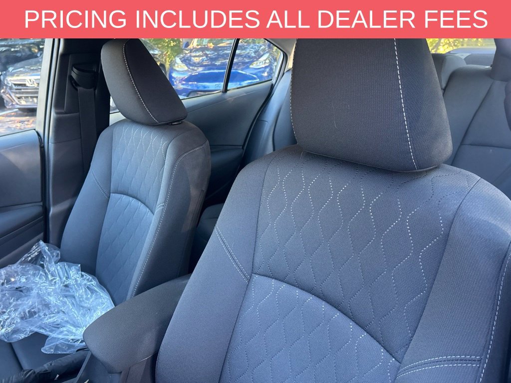 Used 2025 Toyota Corolla LE FWD image 15