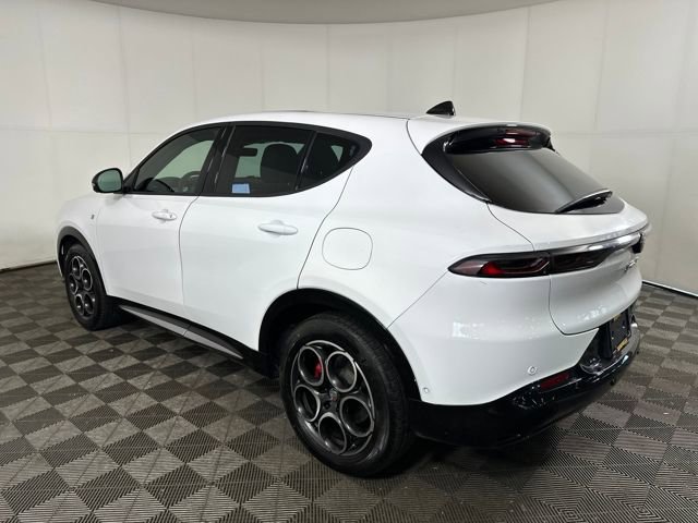 Used 2024 Alfa Romeo Tonale Ti w/ Active Assist Package image 5