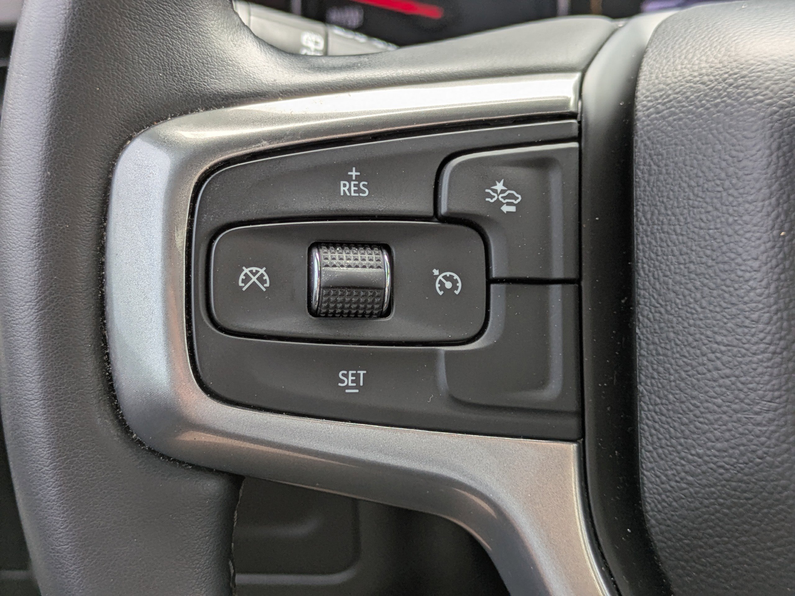 Used 2024 Chevrolet Tahoe LS image 27