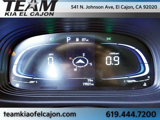 Used 2024 Hyundai Venue Limited image 33