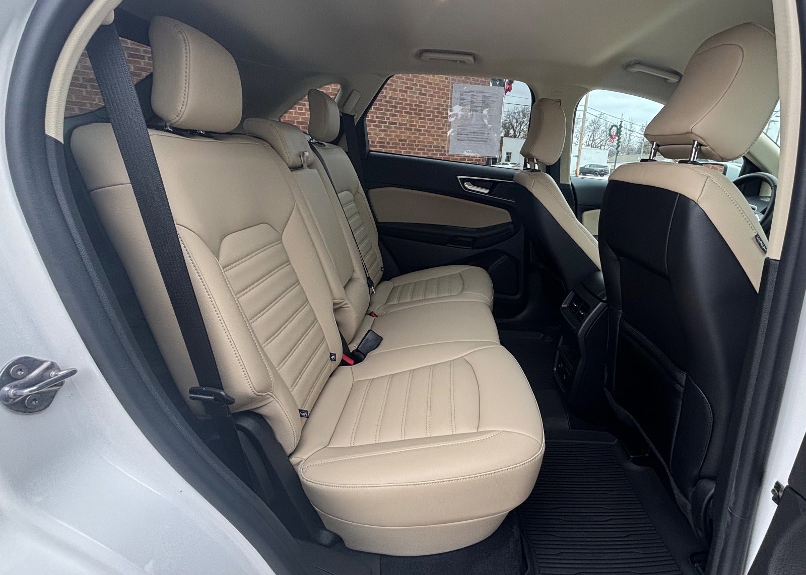 Certified 2024 Ford Edge SEL w/ Convenience Package image 23