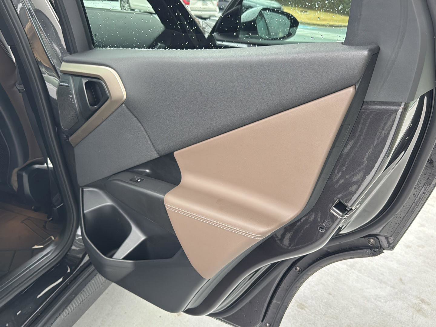 Certified 2025 BMW X3 xDrive30i w/ Premium Package image 12