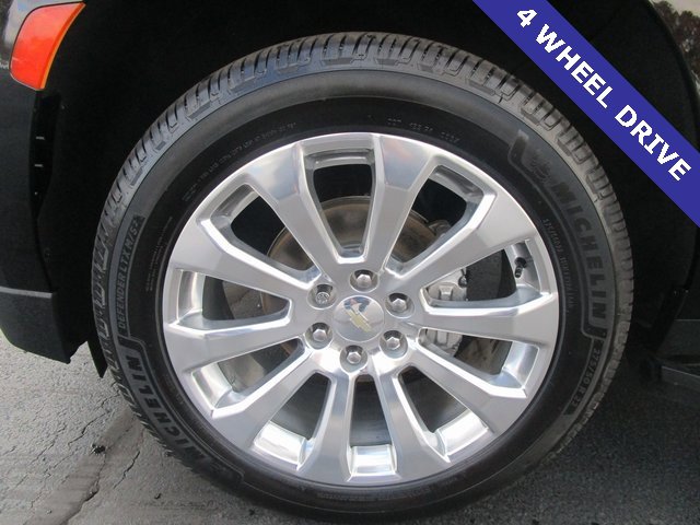 Used 2021 Chevrolet Tahoe Premier w/ Premium Package image 2