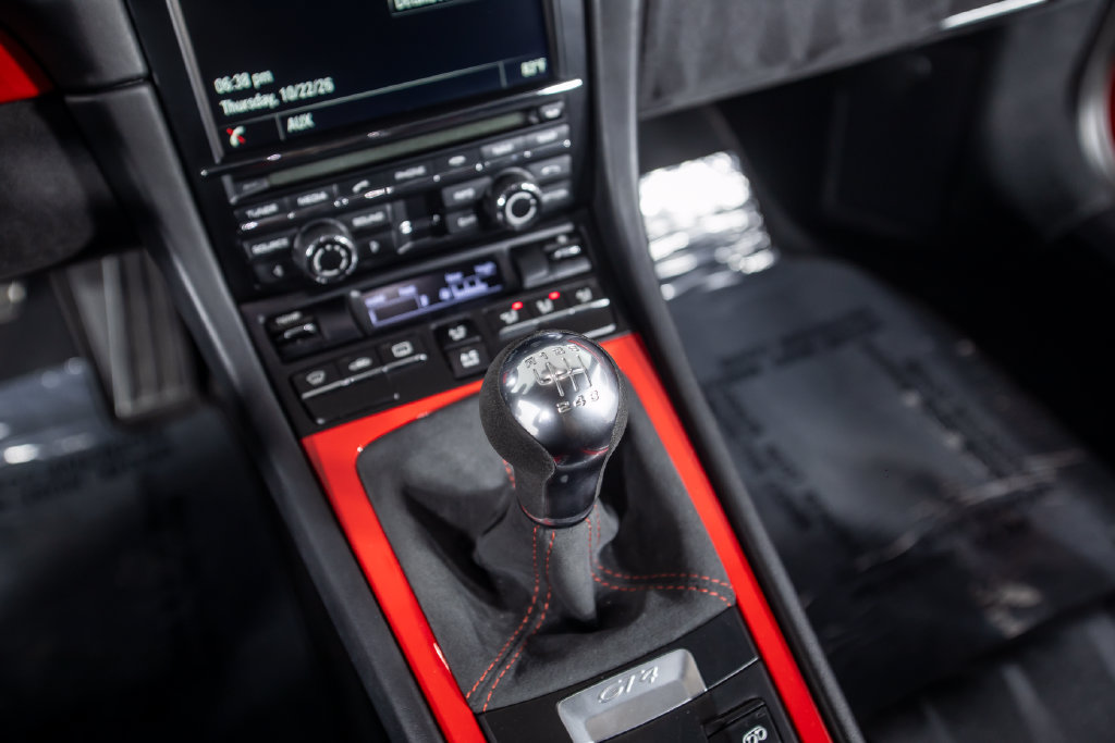 Used 2016 Porsche Cayman GT4 RWD image 31