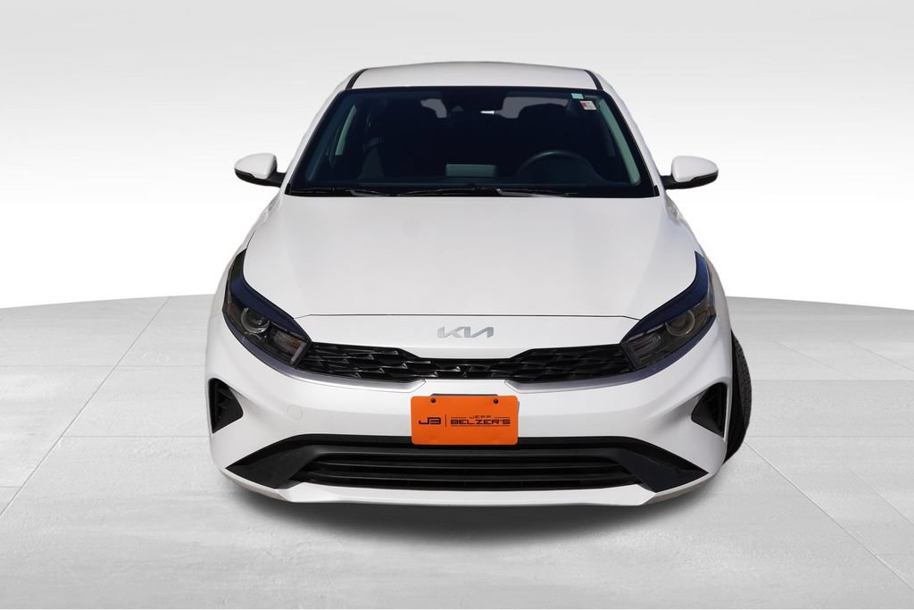 Certified 2024 Kia Forte LXS w/ LXS Technology Package FWD image 12