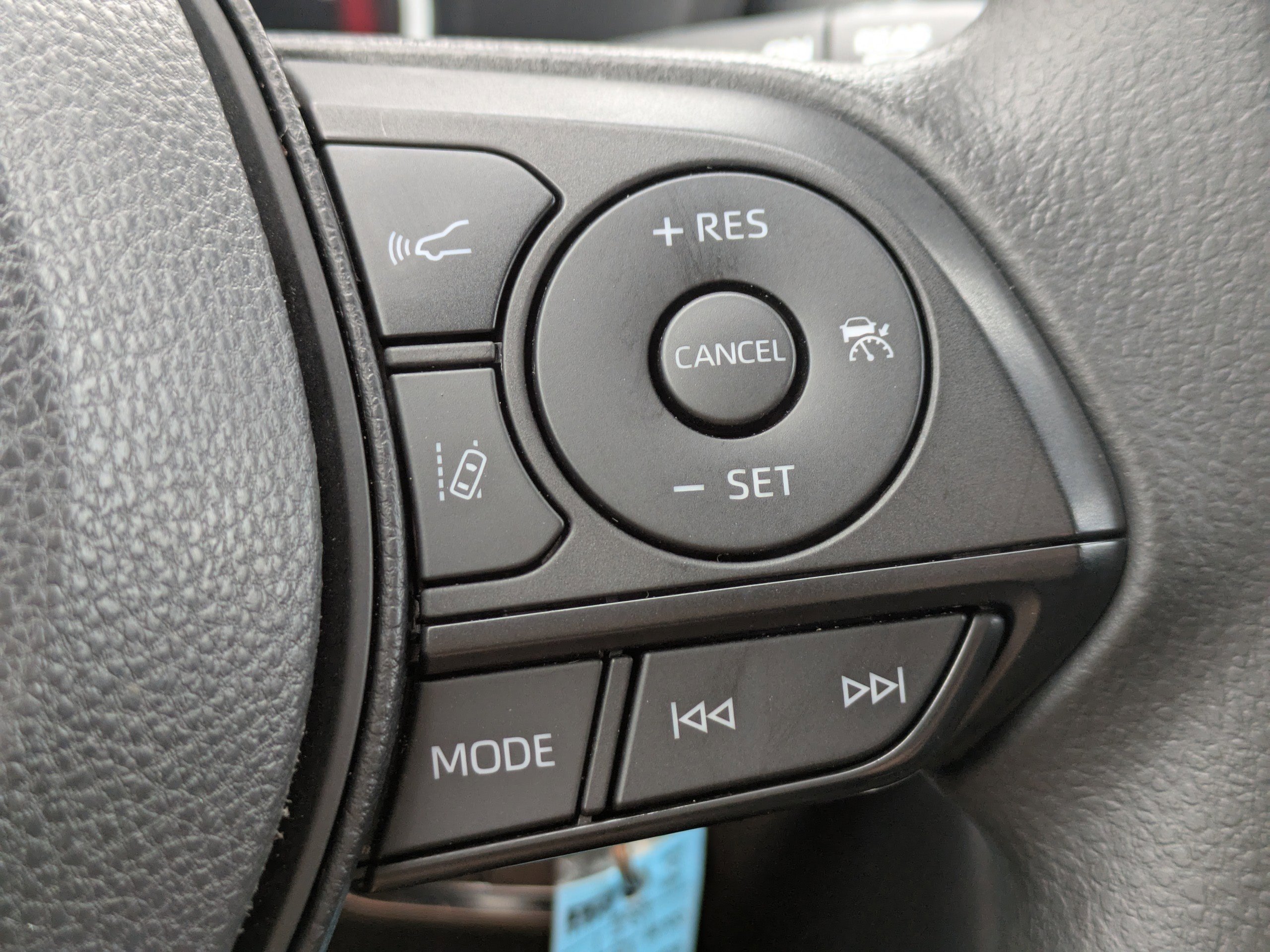 Used 2023 Toyota RAV4 LE image 26