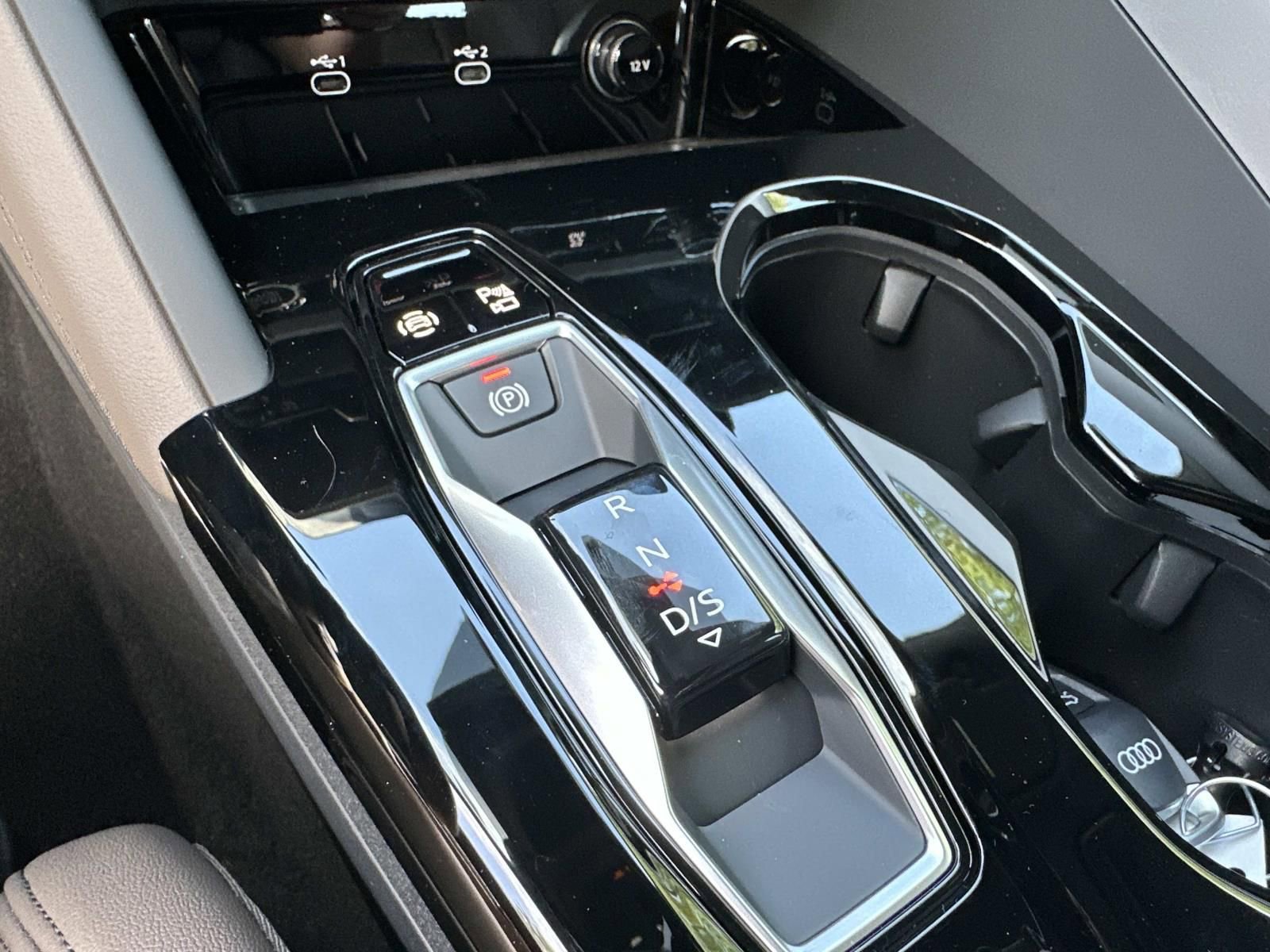 New 2025 Audi Q5 Premium Plus image 22