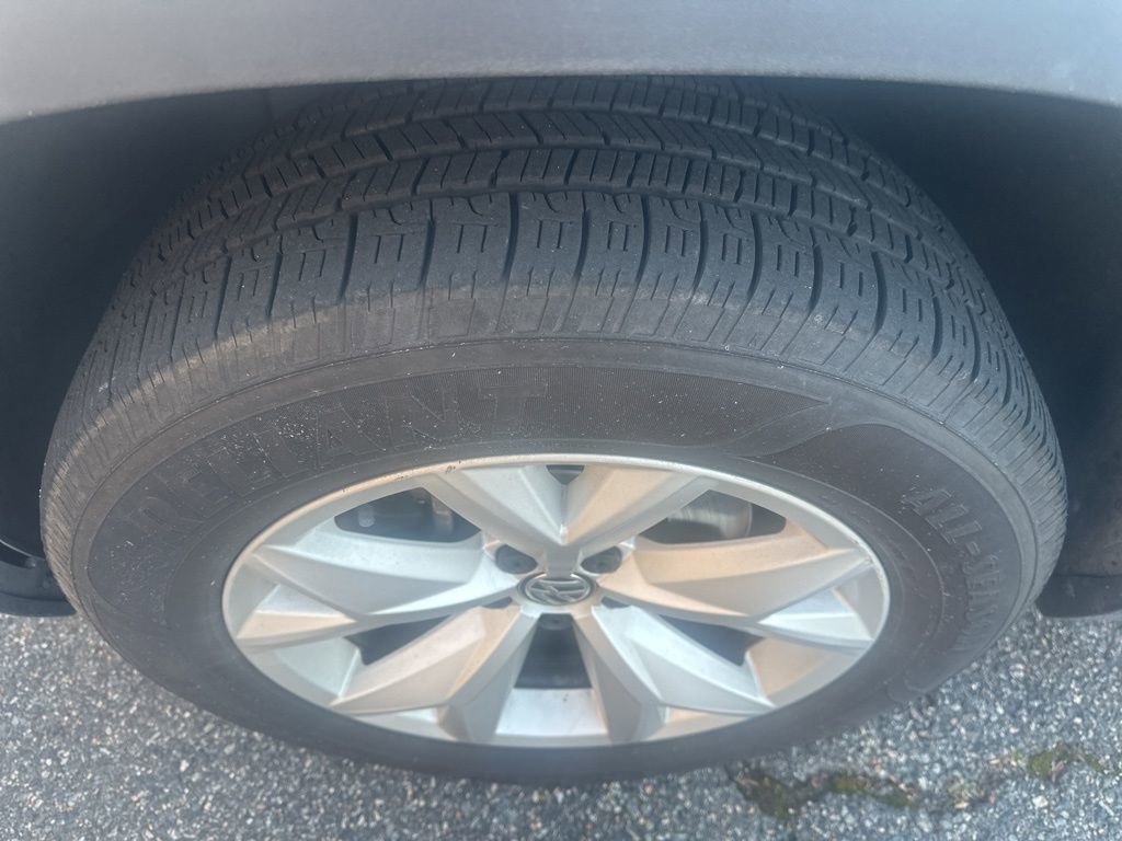 Used 2019 Volkswagen Atlas SE image 11