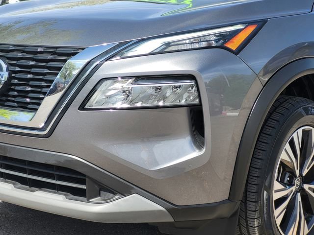 Certified 2021 Nissan Rogue SV image 5