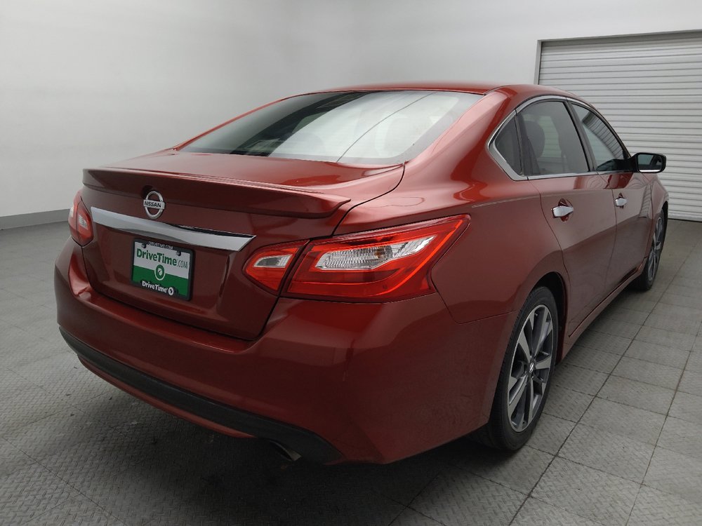 Used 2016 Nissan Altima 2.5 SR FWD image 9