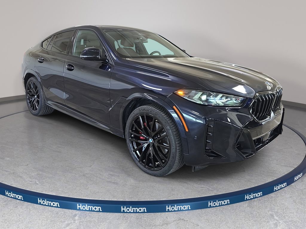 Used 2024 BMW X6 xDrive40i w/ Premium Package AWD/4WD image 4