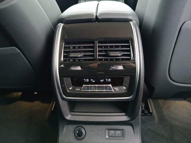 New 2026 BMW X7 xDrive40i AWD/4WD image 15