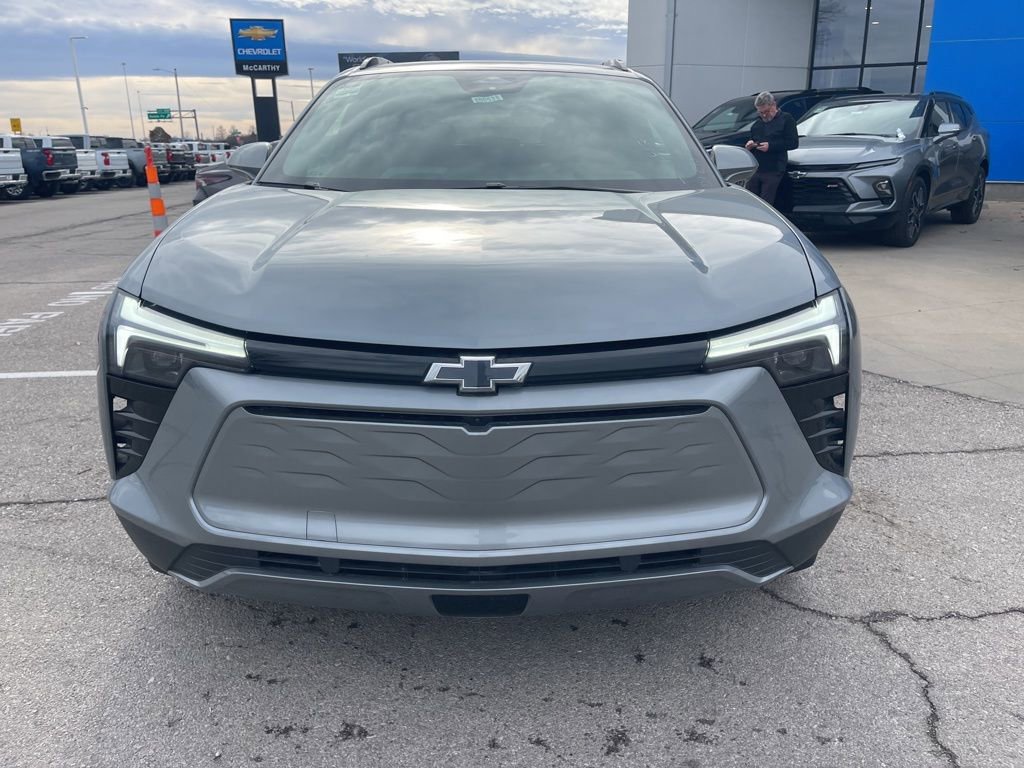 New 2026 Chevrolet Blazer EV LT image 8