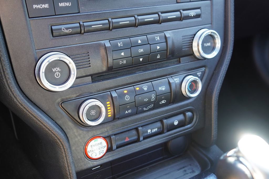 Used 2017 Ford Mustang EcoBoost image 22