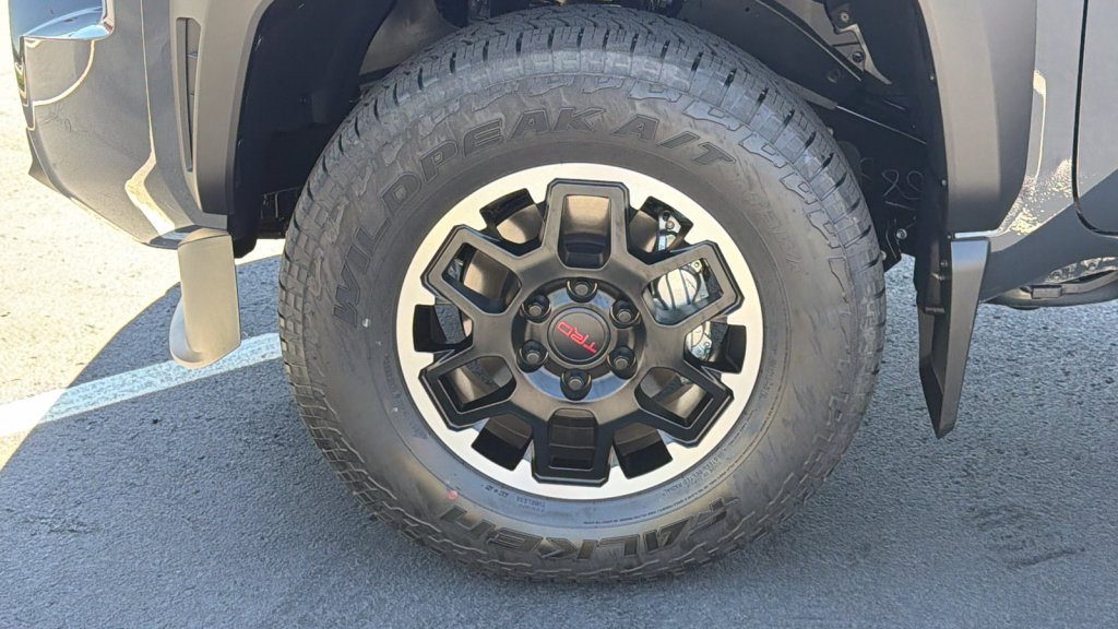 Certified 2026 Toyota Tacoma TRD Off-Road w/ TRD Off Road Upgrade Package AWD/4WD image 9