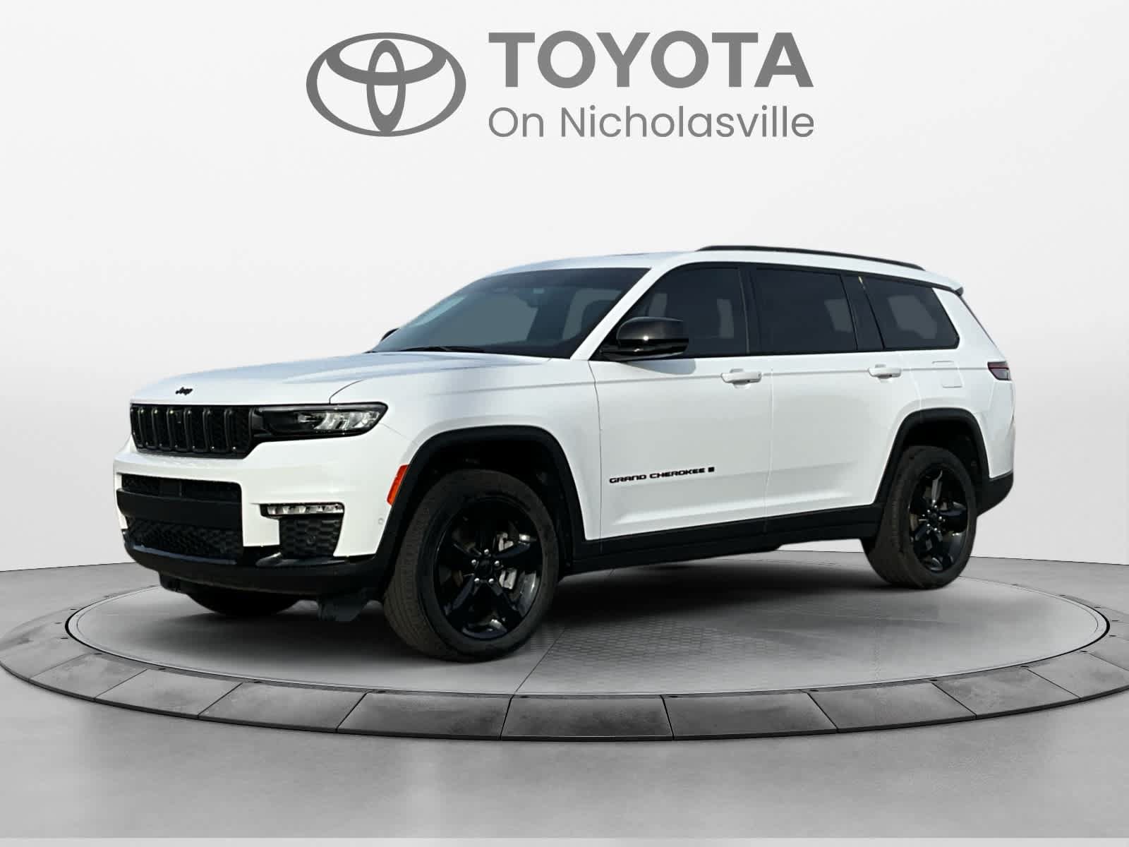 Used 2025 Jeep Grand Cherokee L Limited w/ Luxury Tech Group II AWD/4WD image 1