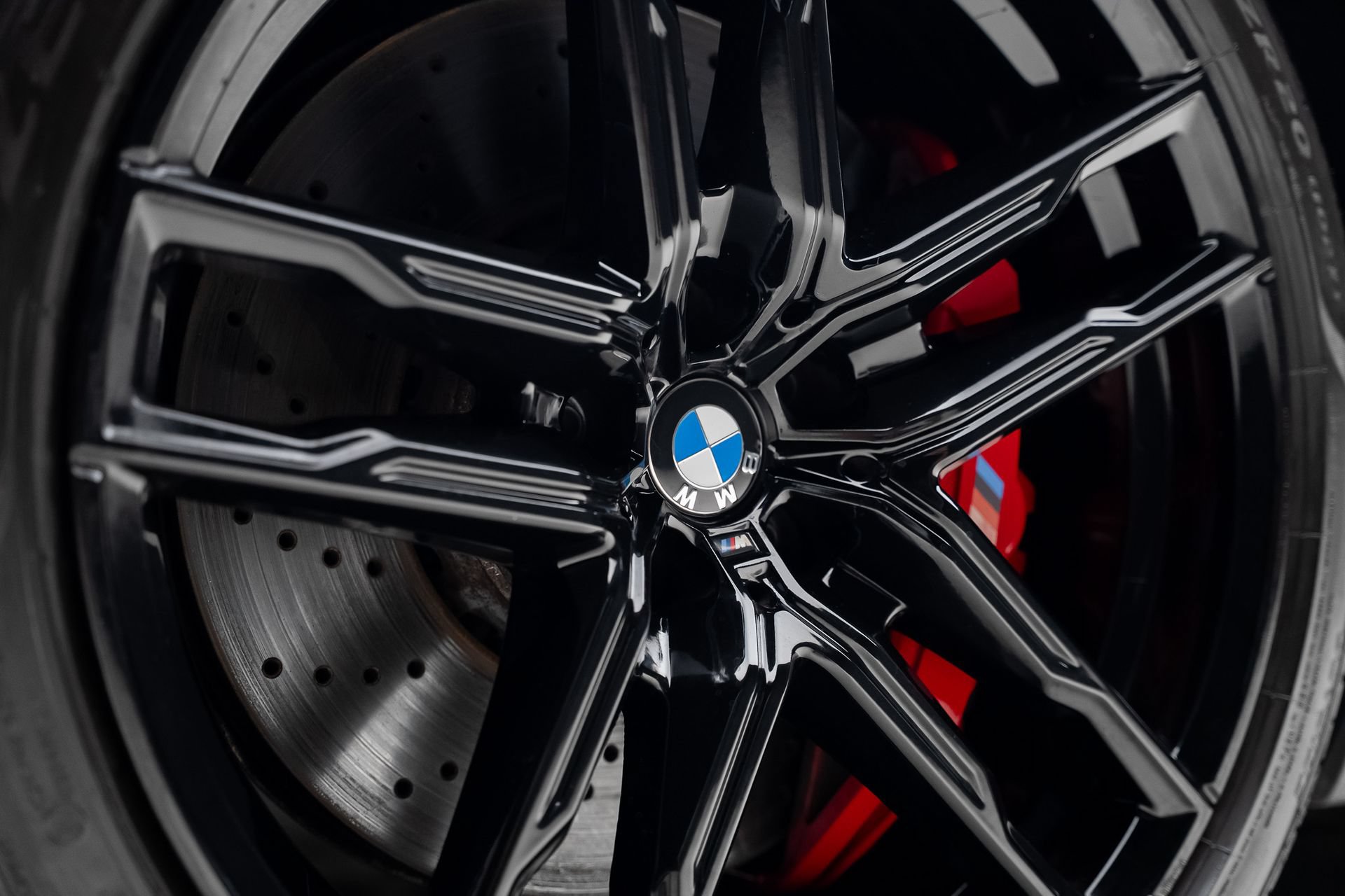 Used 2024 BMW M8 Competition AWD/4WD image 25