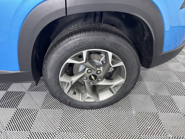 New 2026 Chevrolet Trax LT w/ Sunroof Package image 11