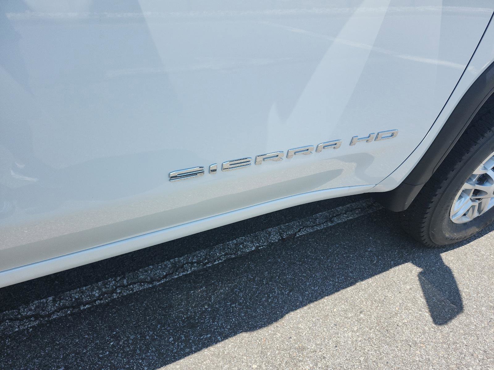 New 2025 GMC Sierra 2500 Pro image 6