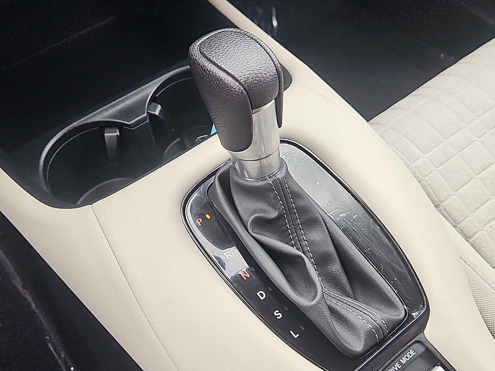 Certified 2023 Honda HR-V LX image 22