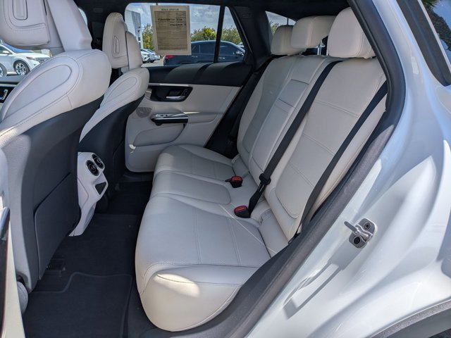 Used 2026 Mercedes-Benz GLC 300 4MATIC image 19