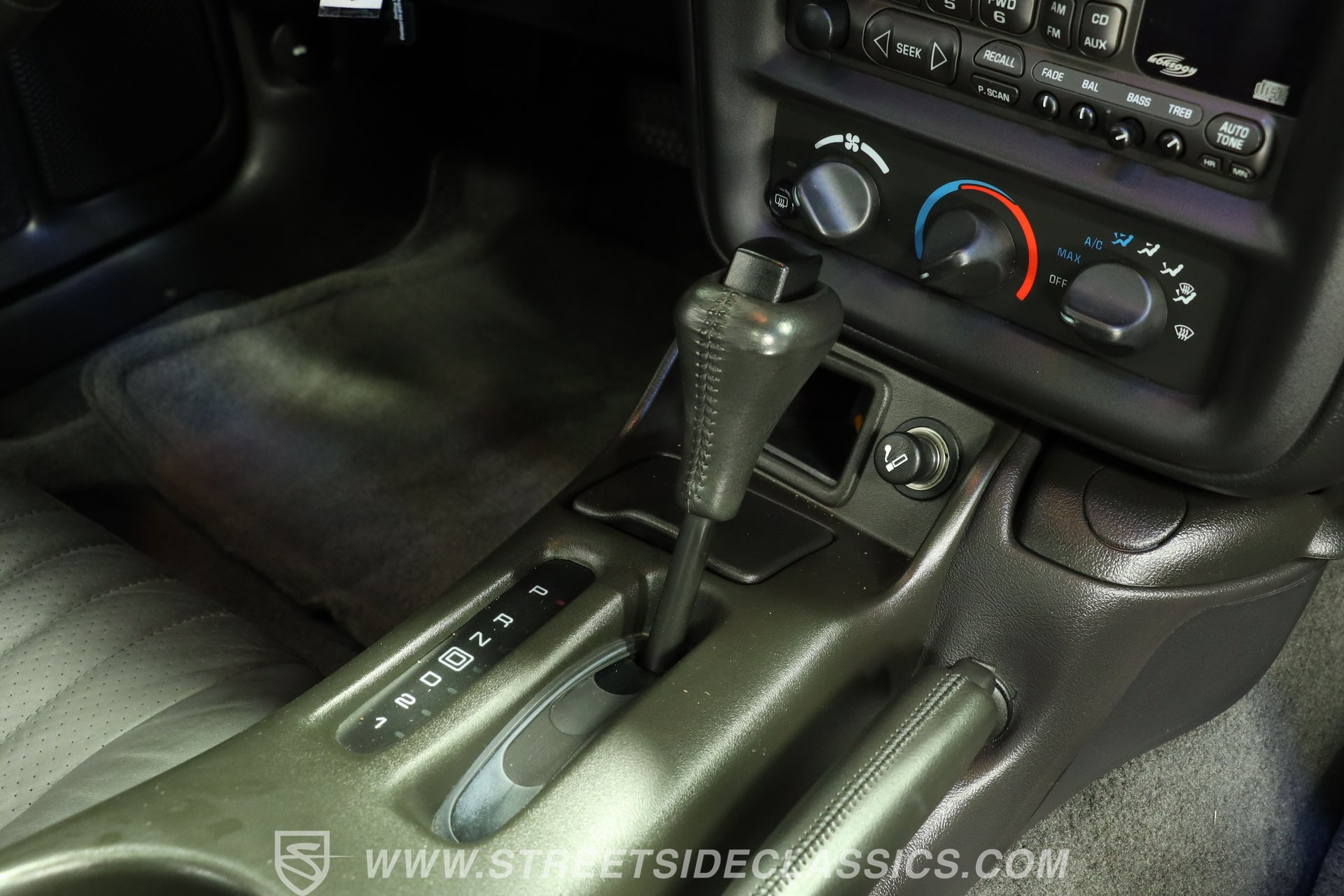 Used 2002 Chevrolet Camaro Z28 w/ SS Performance/Appearance Pkg RWD image 40