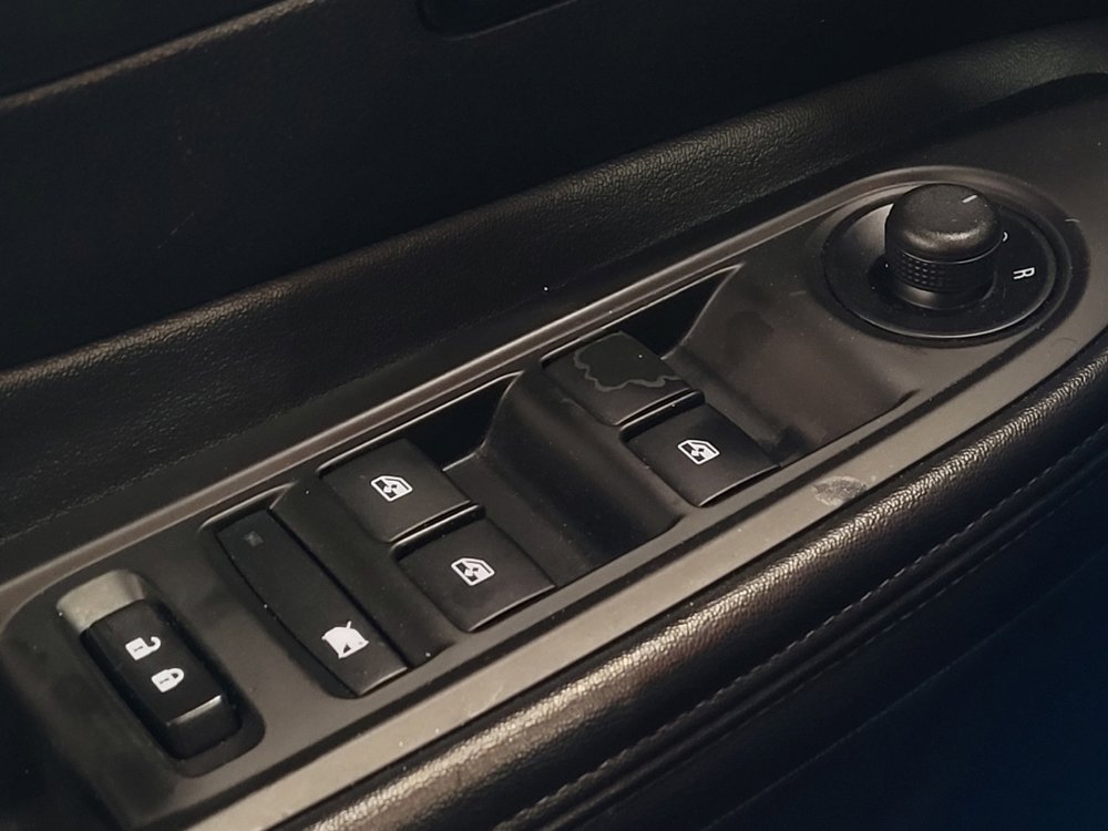Used 2017 Buick Encore Preferred FWD image 27