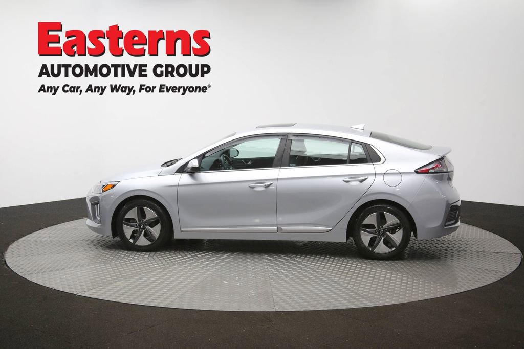 Used 2022 Hyundai Ioniq SEL FWD image 60