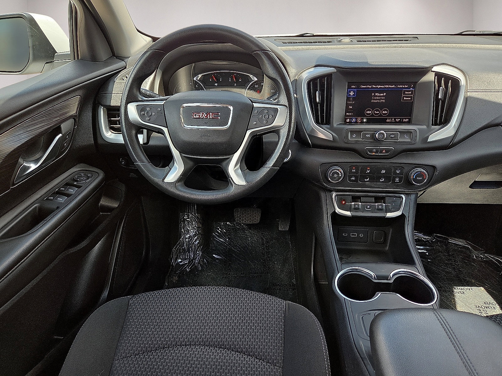 Used 2024 GMC Terrain SLE FWD image 19