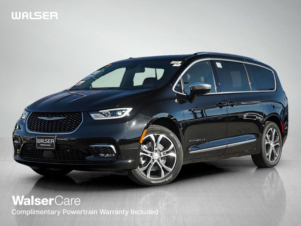 New 2026 Chrysler Pacifica Pinnacle