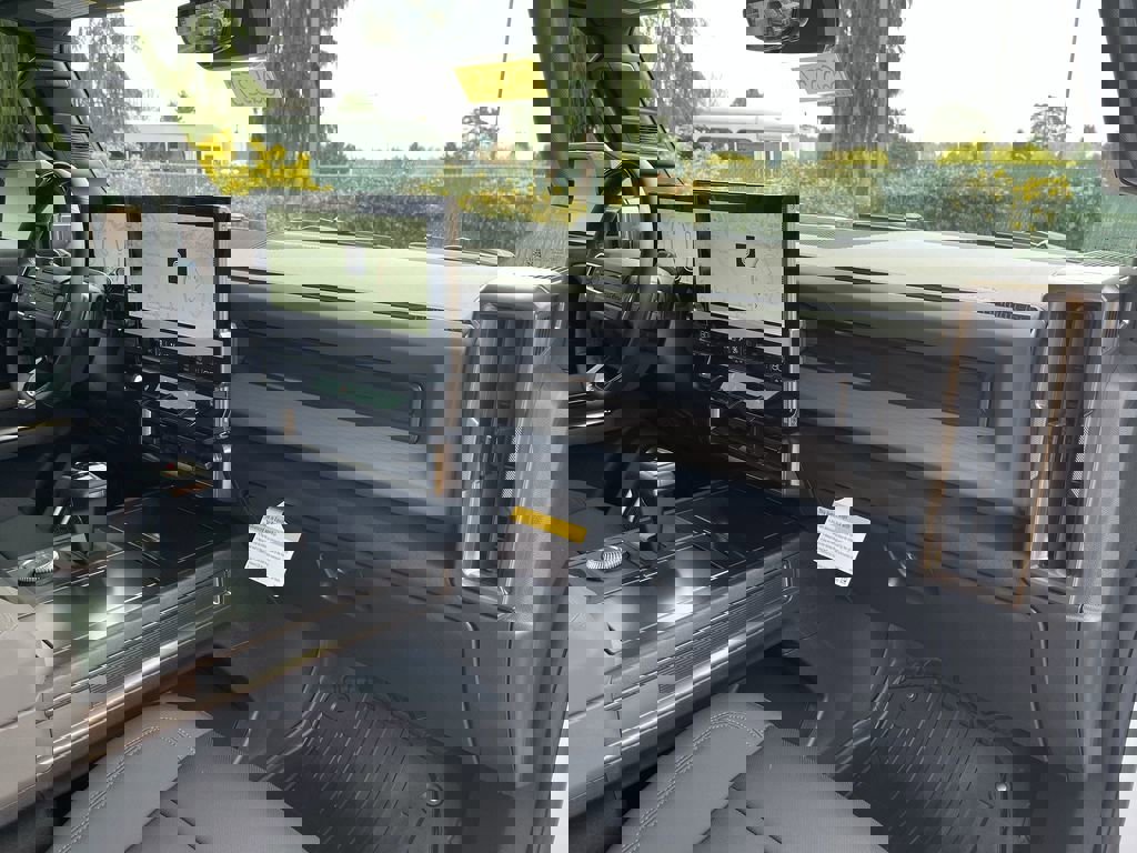 New 2025 GMC Hummer EV 3X image 30