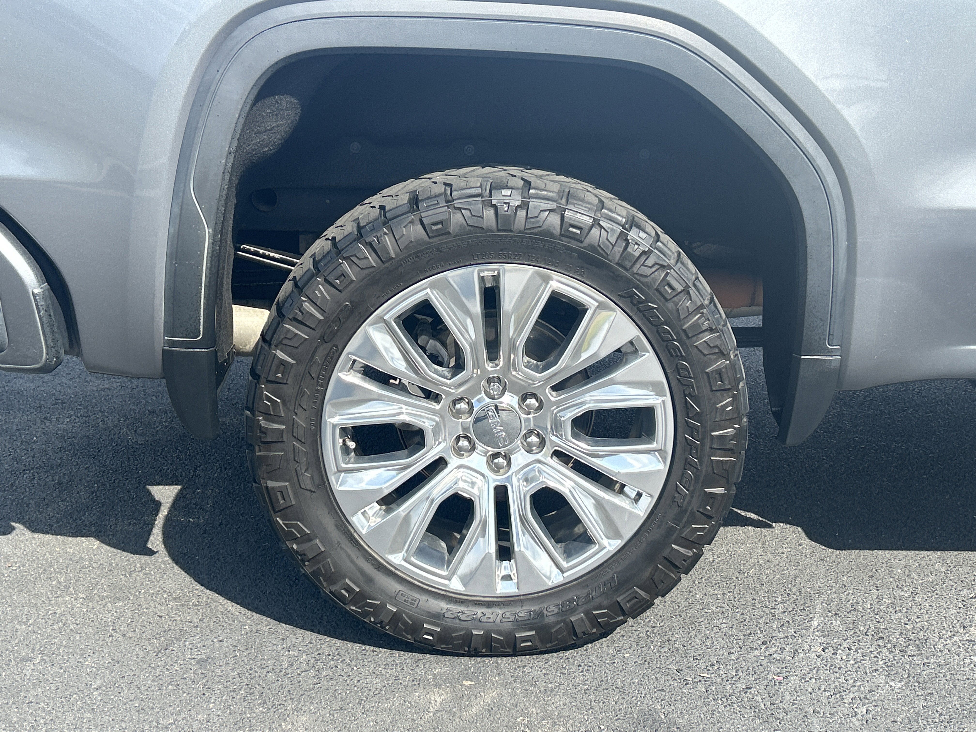 Used 2020 GMC Sierra 1500 Denali w/ Denali Ultimate Package AWD/4WD image 34