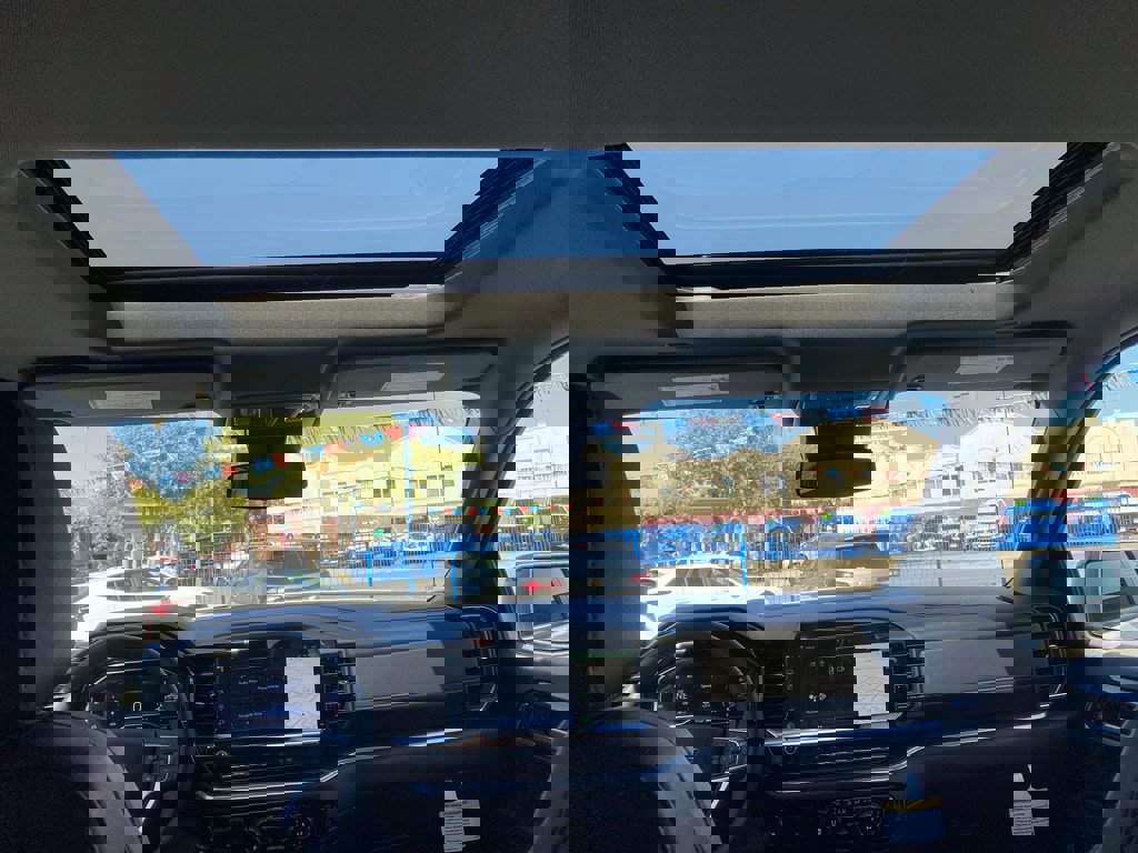 New 2025 Chevrolet Silverado 1500 RST w/ Dark Appearance Package image 37