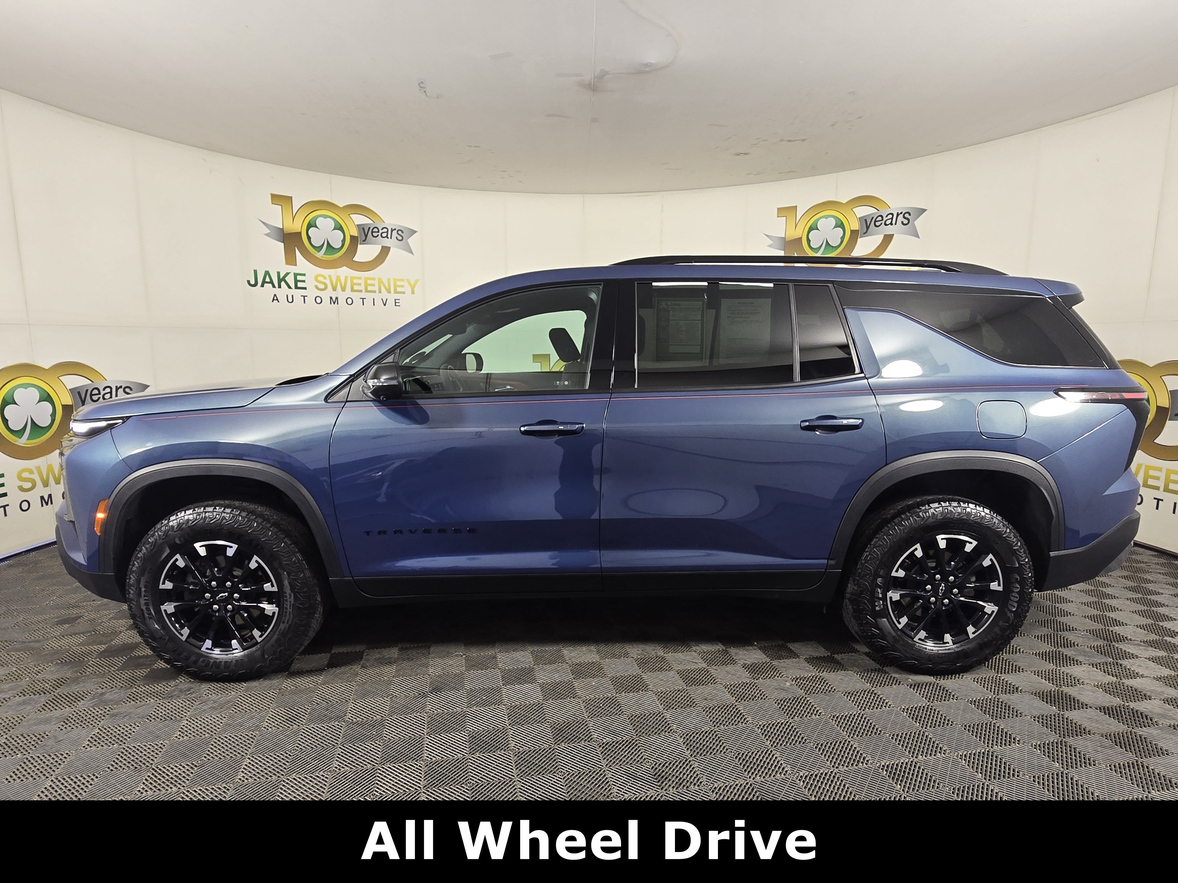Certified 2024 Chevrolet Traverse Z71 w/ LPO, Floor Liner Package AWD/4WD image 4