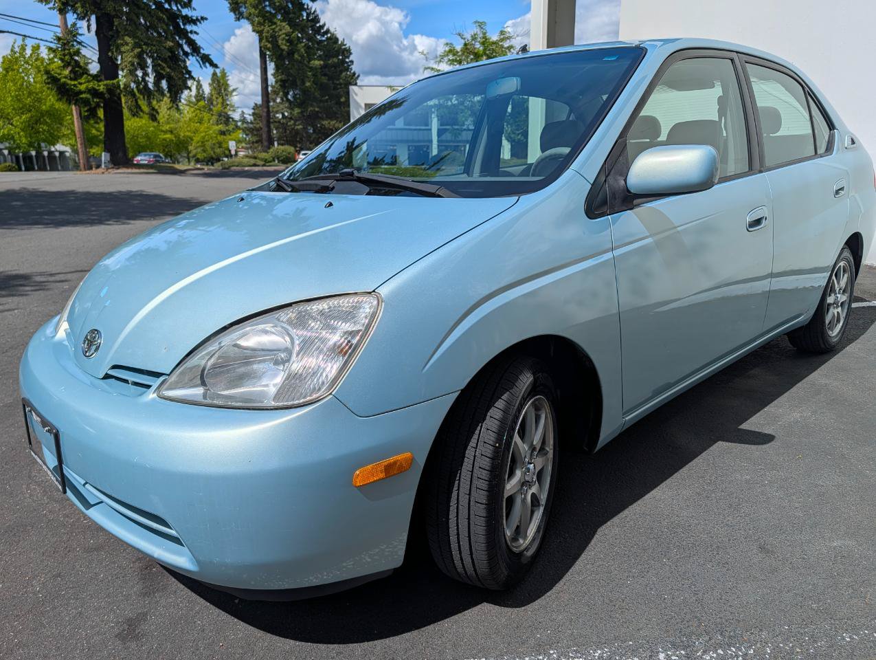 Used 2001 Toyota Prius FWD image 4