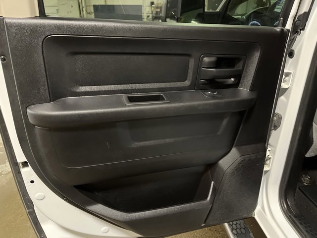 Used 2018 RAM 2500 Tradesman w/ Chrome Appearance Group image 8