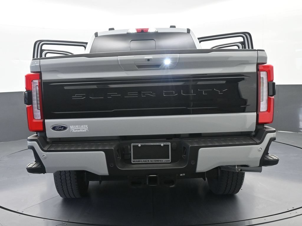 Used 2026 Ford F350 Platinum w/ FX4 Off-Road Package AWD/4WD image 90