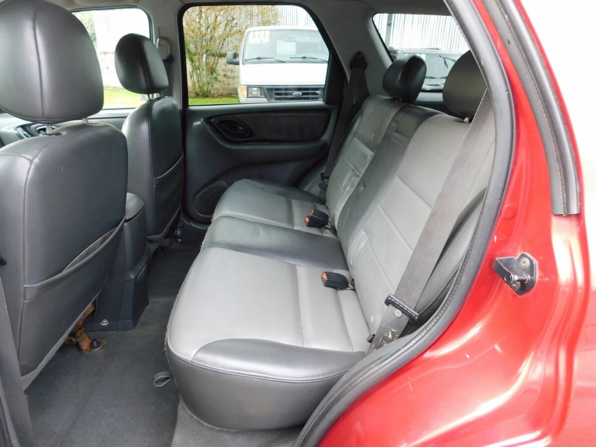Used 2003 Ford Escape XLT image 5