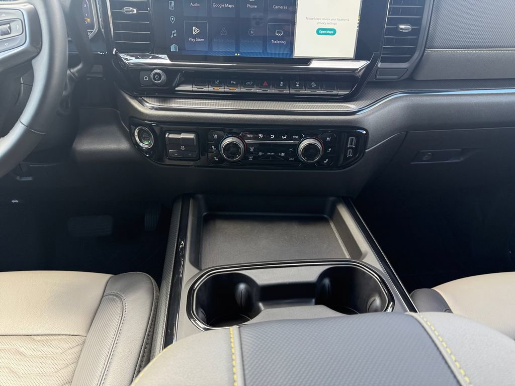 Used 2025 Chevrolet Silverado 2500 ZR2 w/ Technology Package image 11