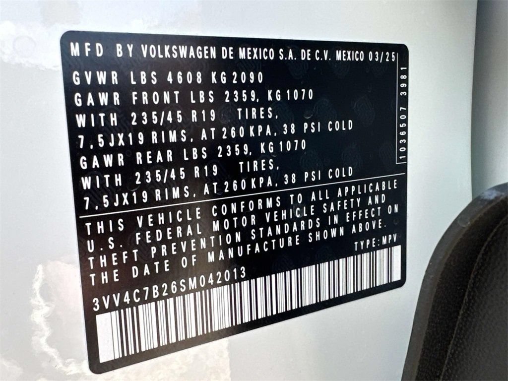 Used 2025 Volkswagen Taos SEL AWD/4WD image 26